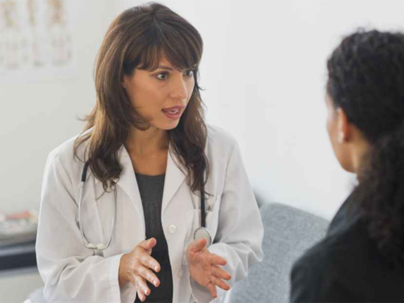 هل تجميل الشفرتين هي نفسها الختان؟